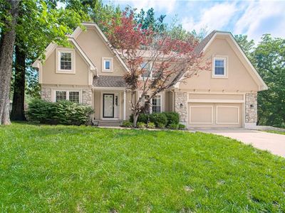 1309 SW Hidden Creek Ct, Blue Springs, MO, 64015