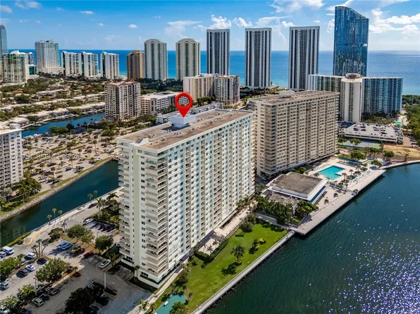 500 Bayview Dr APT 825, Sunny Isles Beach, FL 33160