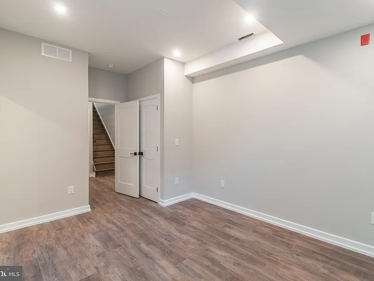 1616 Kater St #1 — Photo 17