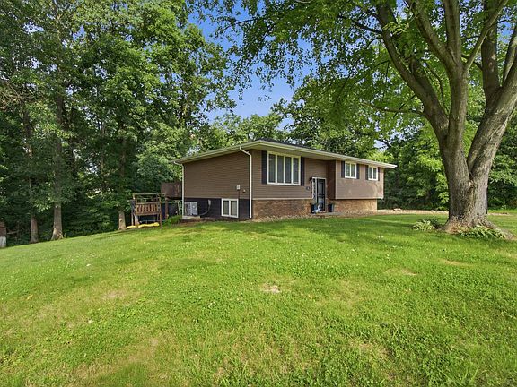 3rd image of 9418 W Lake Camelot Dr