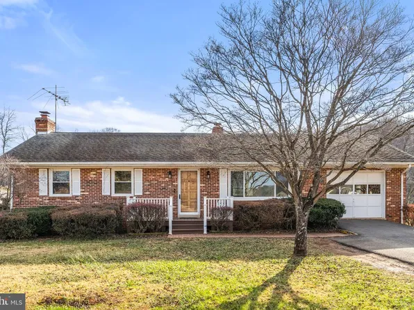 5551 Obannon Rd, The Plains, VA 20198