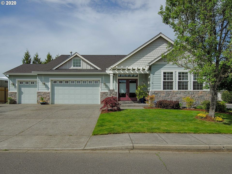 1st image of 4818 NE 135th St