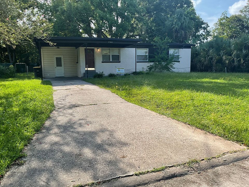 1st image of 3740 W Ballejo Ct