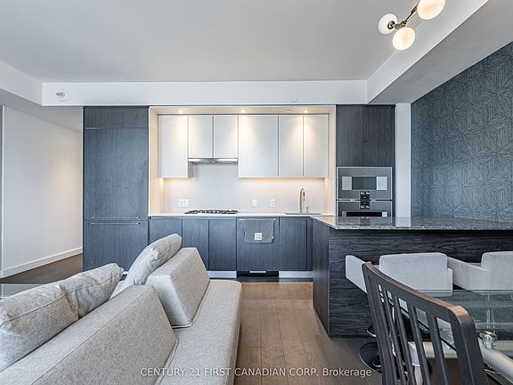 3rd image of 81 Wellesley St E #1405