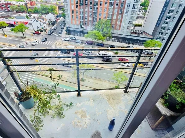 70-09 45th Avenue image 23 of 25