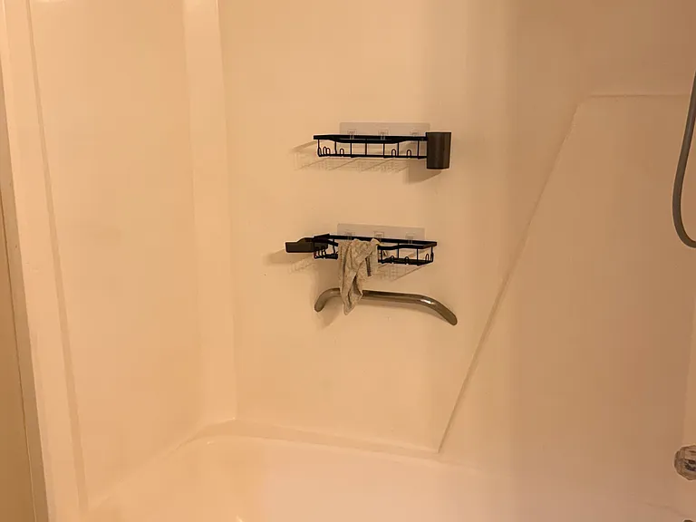 607 Estes Dr — Photo 14