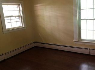 28 South St, Collinsville, CT 06019