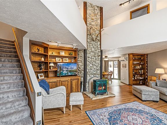 4th image of 86523 N Bay Rd