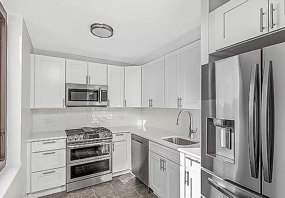 5th image of 115 E 87th St #34AA