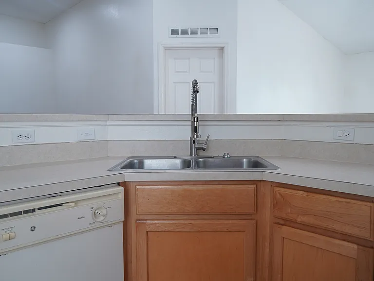 1026 Osprey Cove Cir — Photo 9