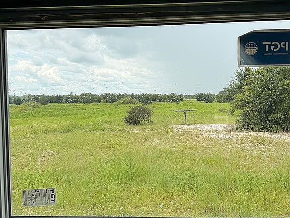 2nd image of 41 Ben Hill Griffin Rd