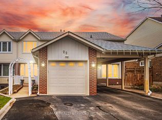22 Rushmore Cres W, Brampton, ON L6Z 1R2