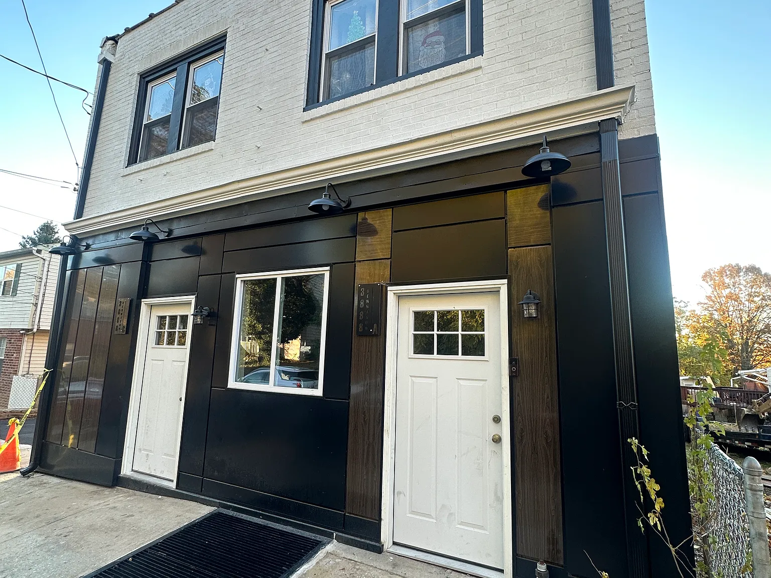 1 bed, 1300 sqft, $1,600 — Photo 1