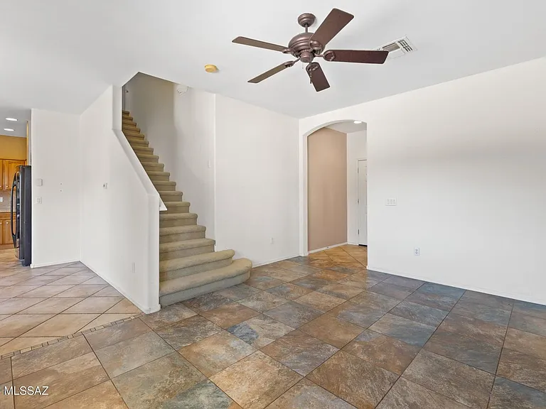 1605 W Homecoming Way — Photo 19
