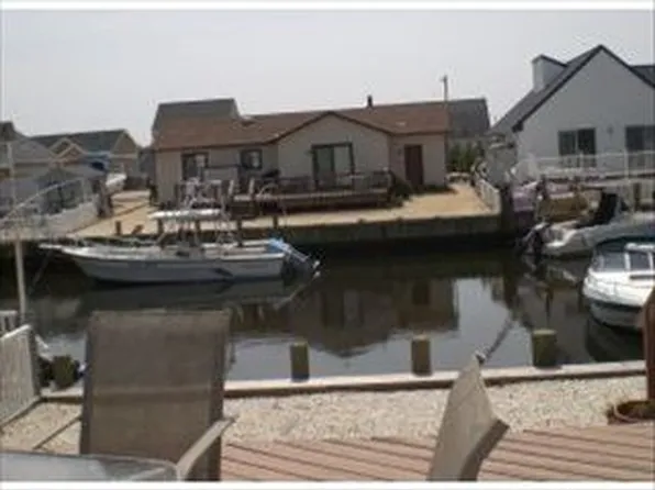 7 Amy Dr, Manahawkin, NJ 08050