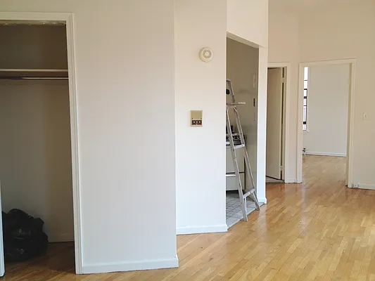 Rented by Dream NYC LLC | media 15