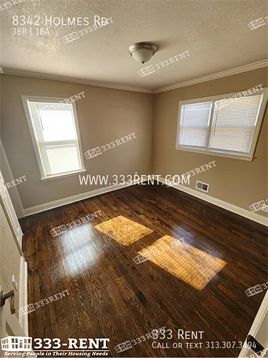 8342 Holmes Rd — Photo 11