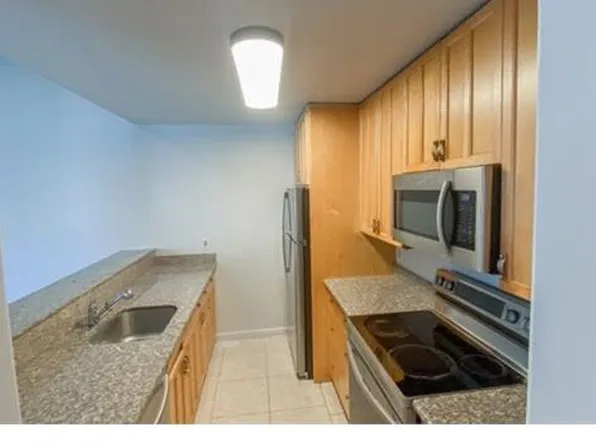14636 NE 45th St, Bellevue, WA 98007
