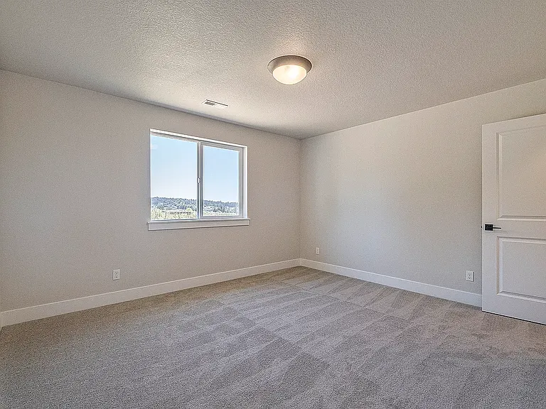 12455 SW Trask St — Photo 23