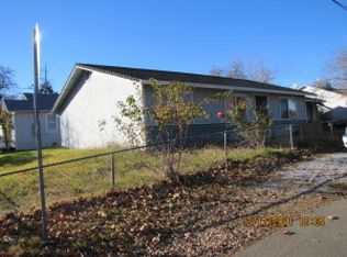 1668 Jay St, Redding, CA 96001