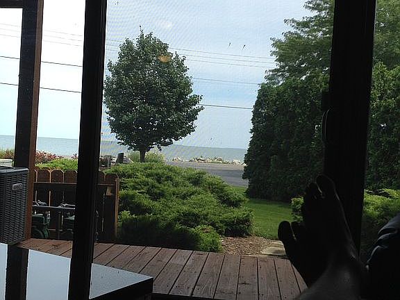 2nd image of 505 W Lakeshore Dr APT A2