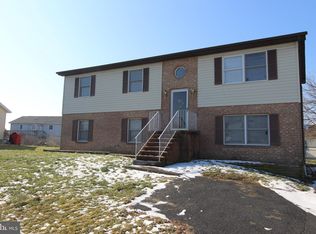 150 Towerview Dr, Martinsburg, WV 25404