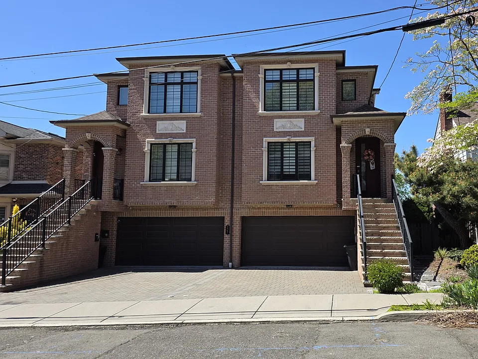 527 Roff Ave #B