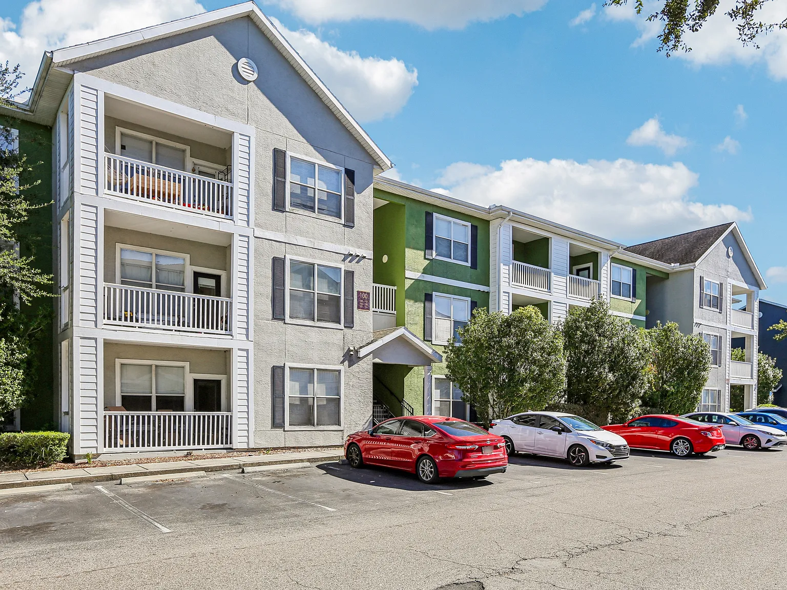 The Arbor Walk Apartments — Photo 1