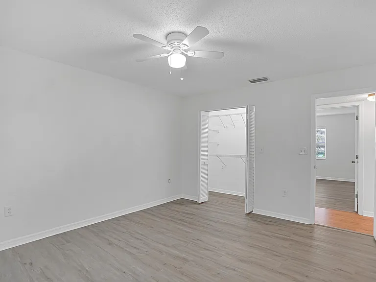 7845 Boca Ciega Dr #A — Photo 38