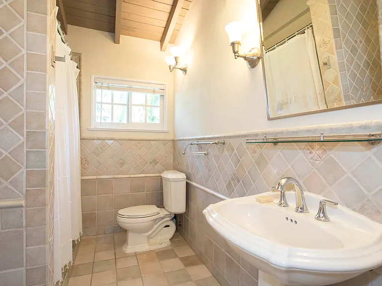 7924 SW 50th Ct — Photo 19