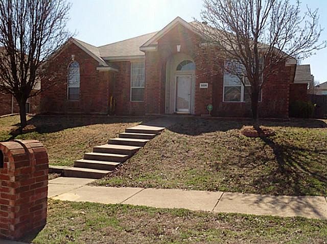 1st image of 3325 Knollcrest Ln