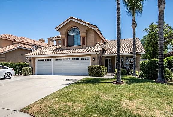 2nd image of 6913 Tiara Ave