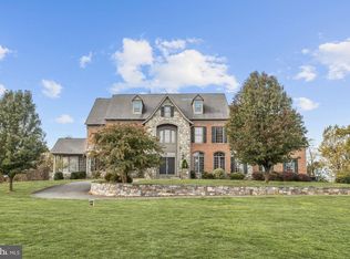 14938 Finegan Farm Dr, Germantown, MD 20874