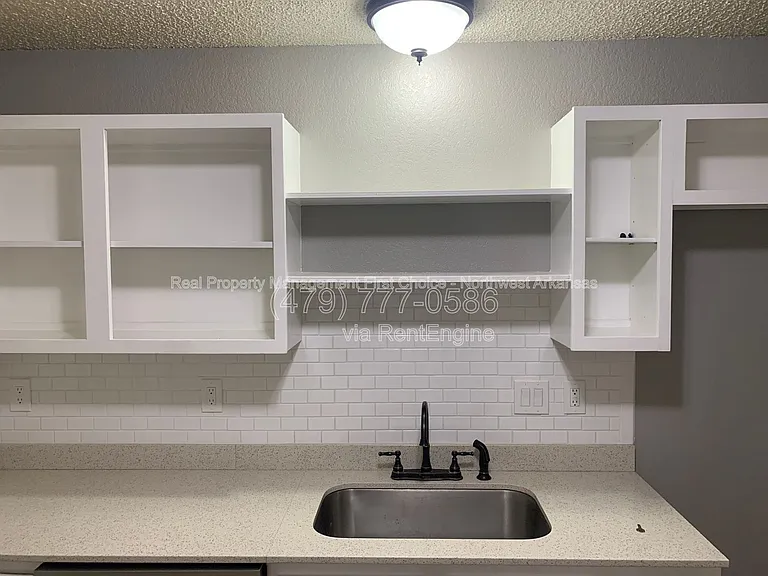 509 E Pinion St — Photo 14