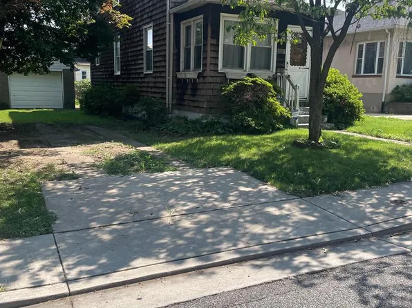 7011 Dunhill Rd, Baltimore, MD 21222