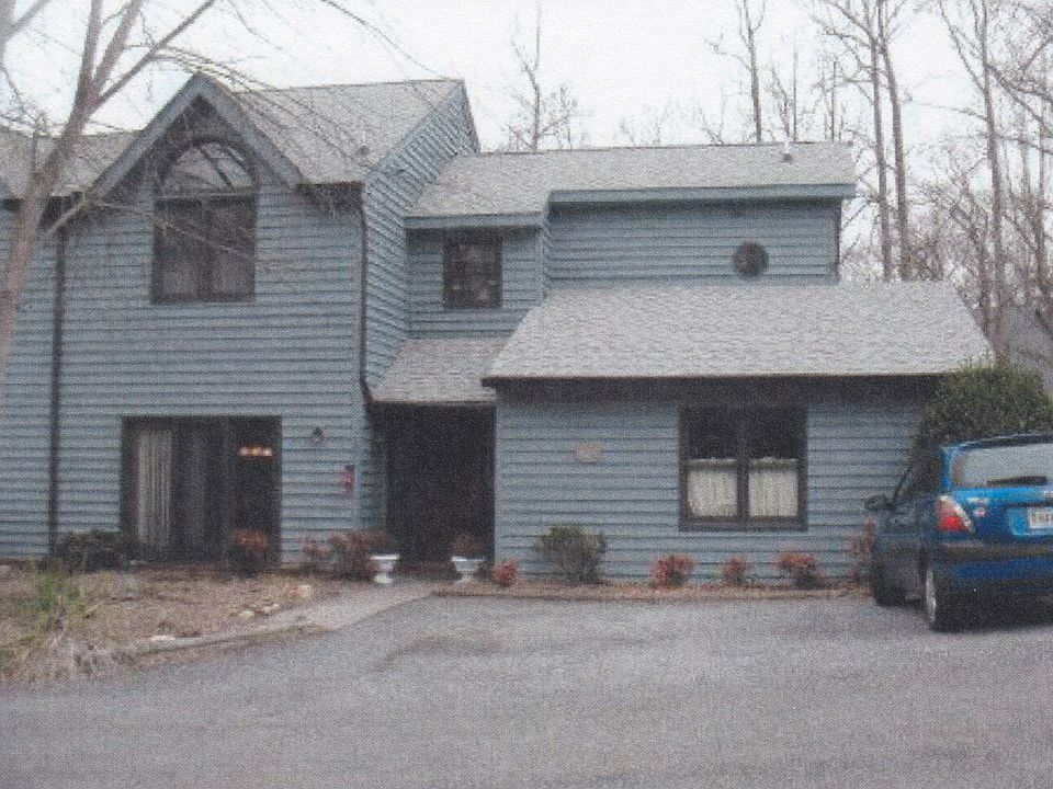 1st image of 104 Widgeon Ct
