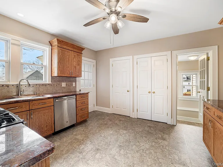 36 Woodland Ave #1 — Photo 14