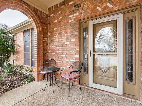 2nd image of 4602 Willow Park Ct