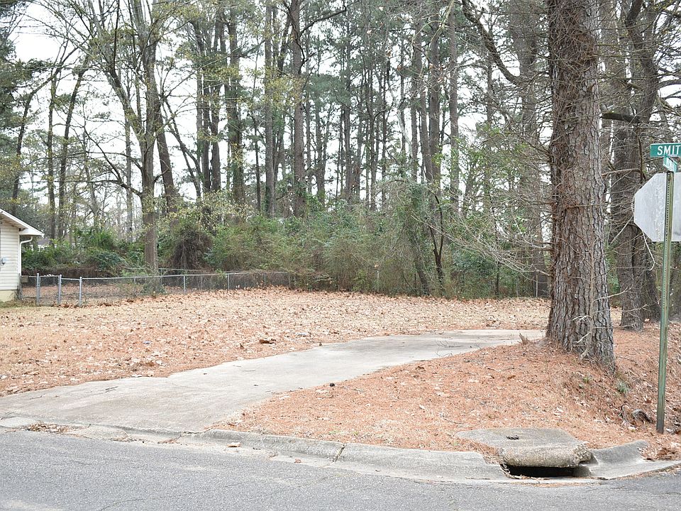 2nd image of 803 Smith St