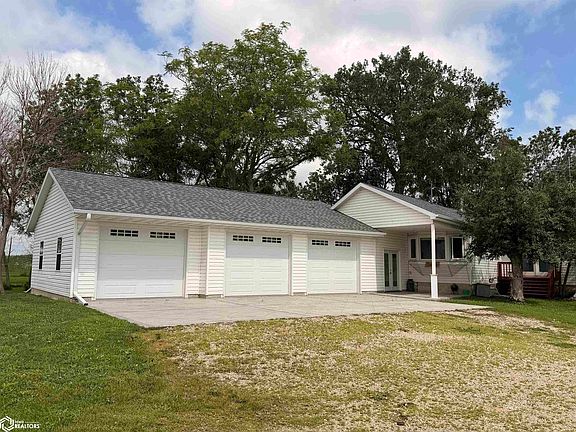 2nd image of 4879 120th St