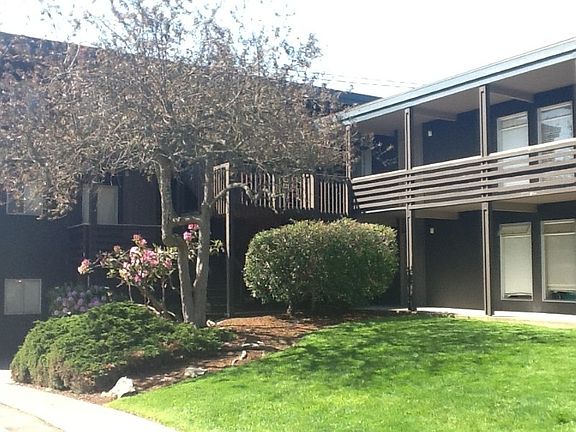 2nd image of 22612 6th Ave S APT 3