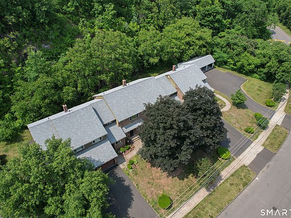5th image of 171 Sams Rd Unit F