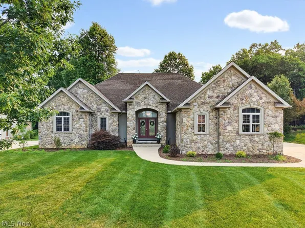 1373 Ashford Glen Ln, Northfield, OH 44067