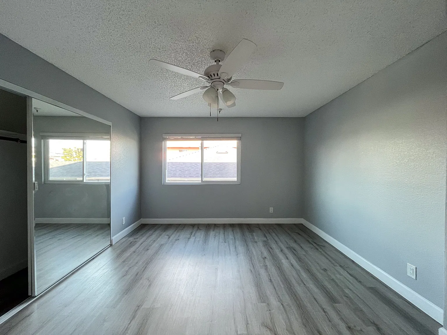 12521 Grevillea Avenue — Photo 4