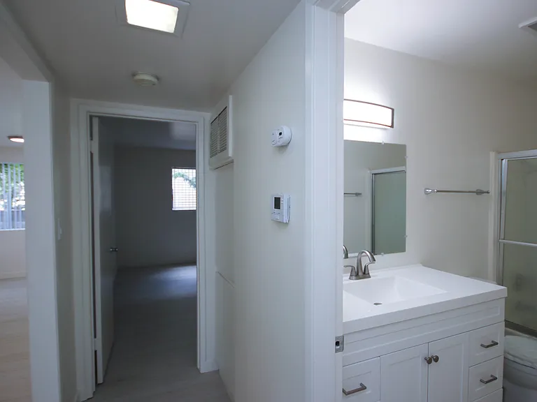 122 N Primrose Ave #A — Photo 11