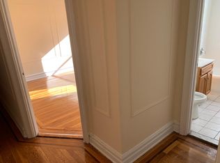 4120 Union St, Flushing, NY 11355