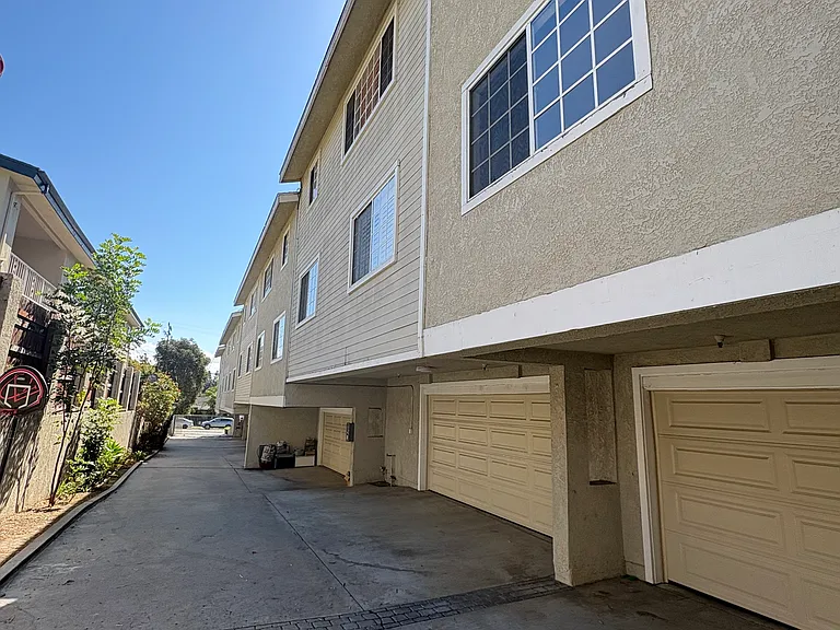 741 Venice Way #7 — Photo 12