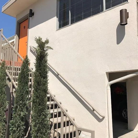 377 W Lexington Dr #9 — Photo 12