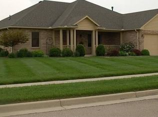 760 Kimmel Trl, Brookville, OH 45309