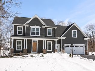 1051 Natures Way, Victor, NY 14564